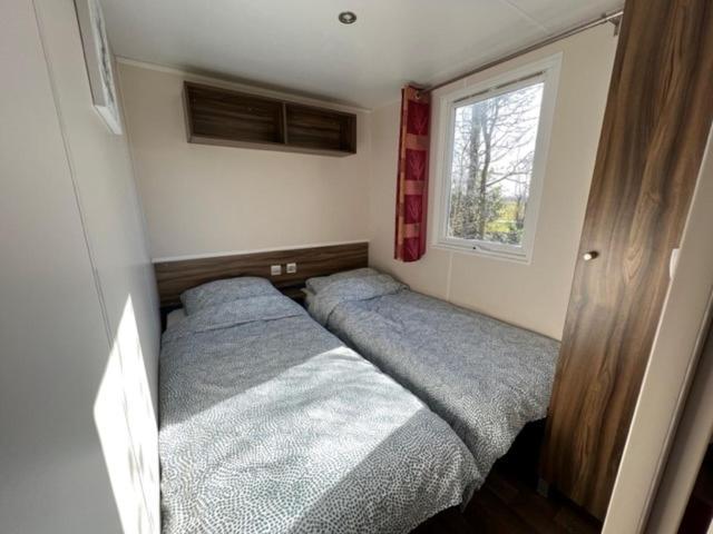 Hotel Chalet Kajuit 418 Op 5 Sterren Camping Bergumermeer Suameer Exteriér fotografie